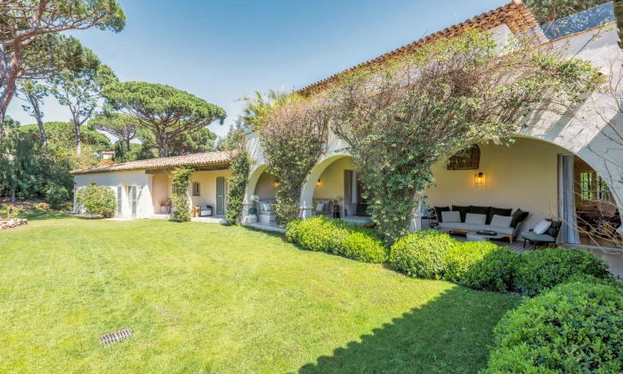 Villa Salins