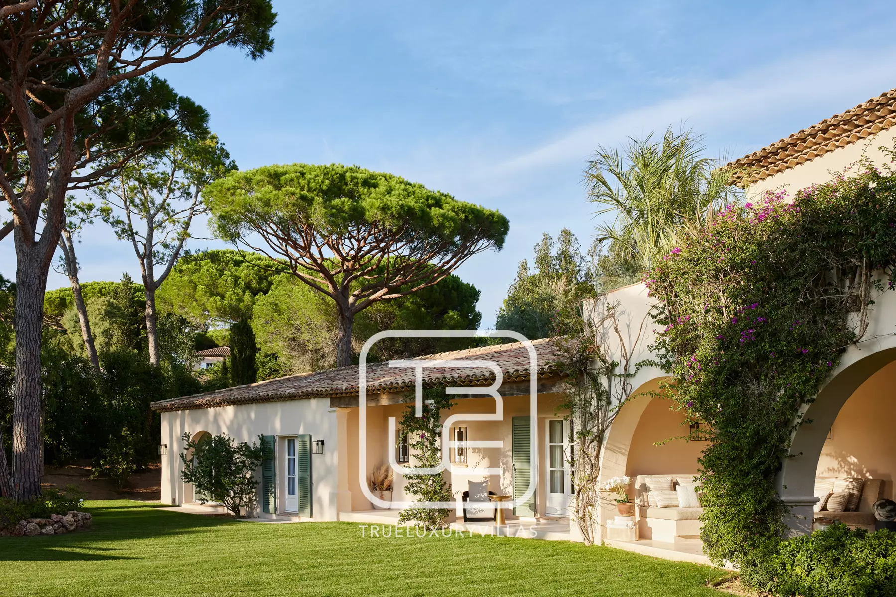 Villa Salins