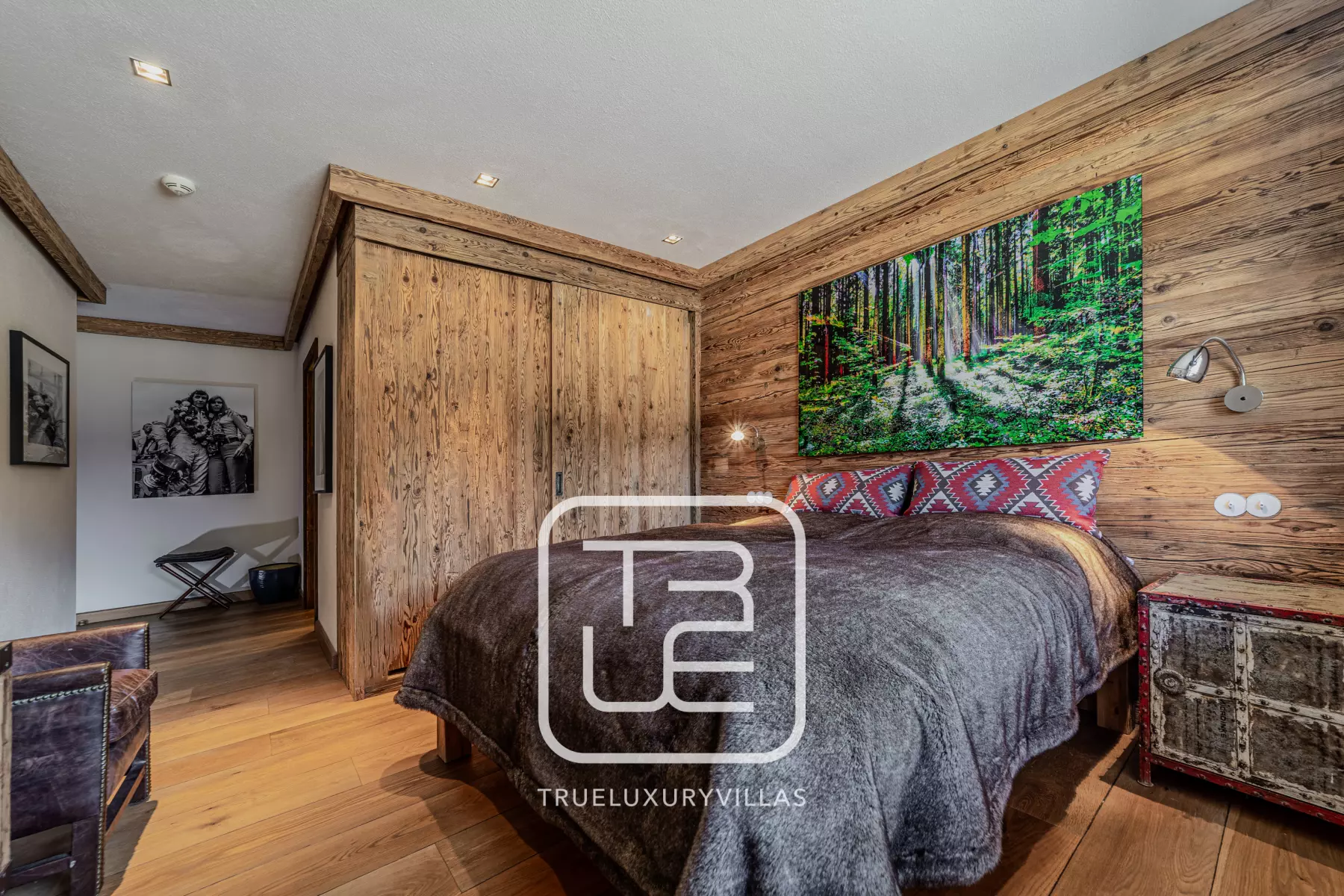 Chalet Zephyr
