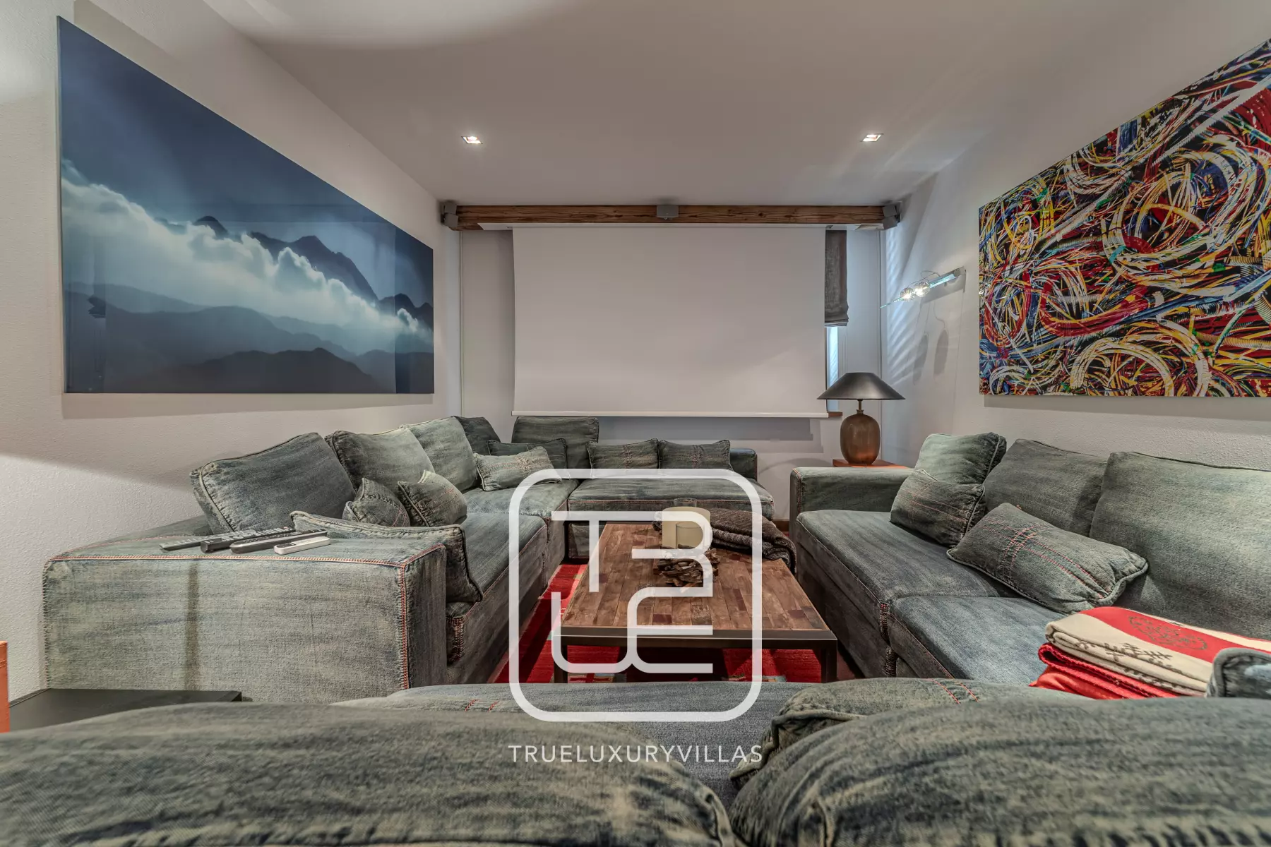 Chalet Zephyr