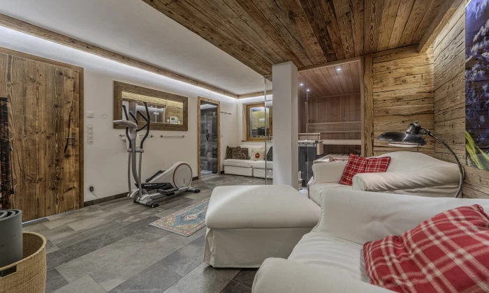 Chalet Zephyr