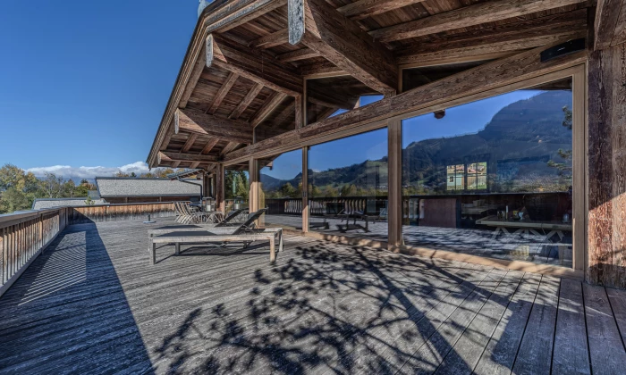 Chalet Zephyr