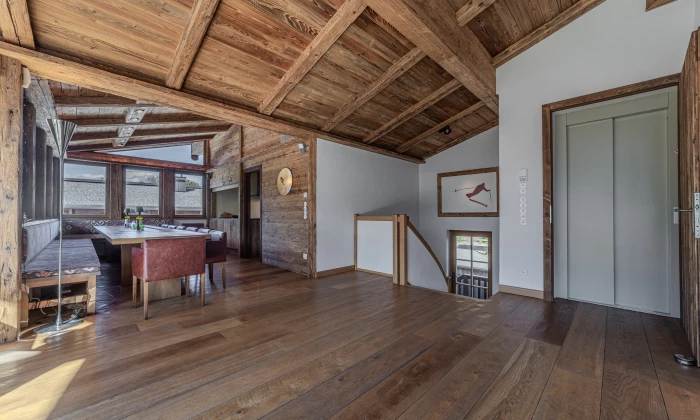Chalet Zephyr