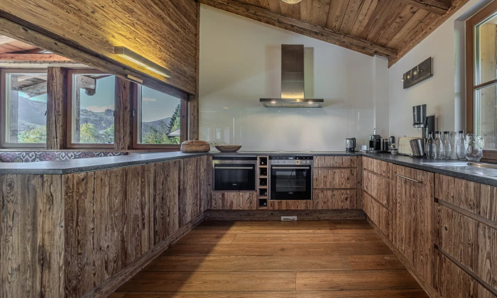 Chalet Zephyr