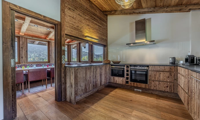 Chalet Zephyr