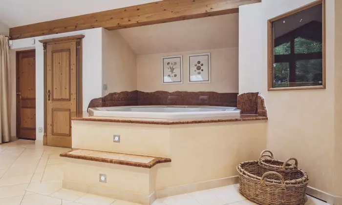Chalet Heritage
