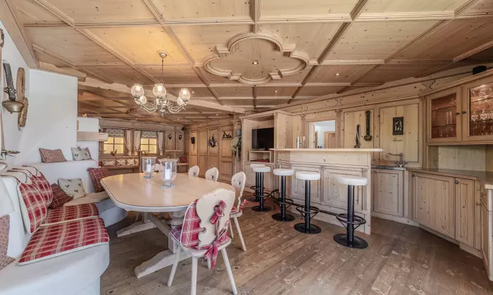 Chalet Heritage