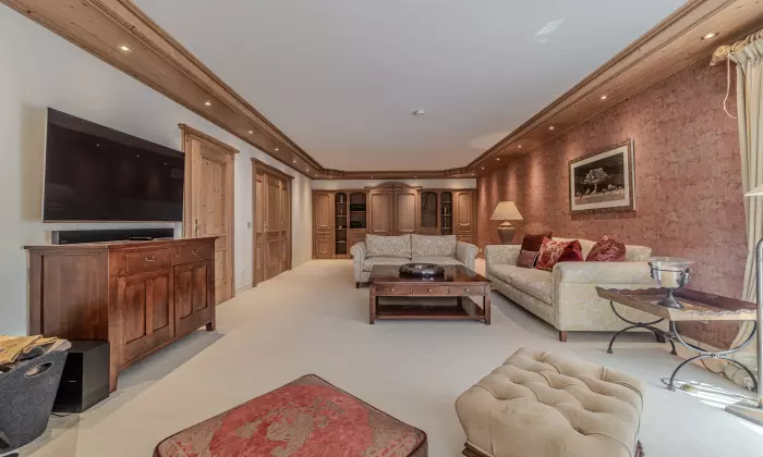 Chalet Heritage