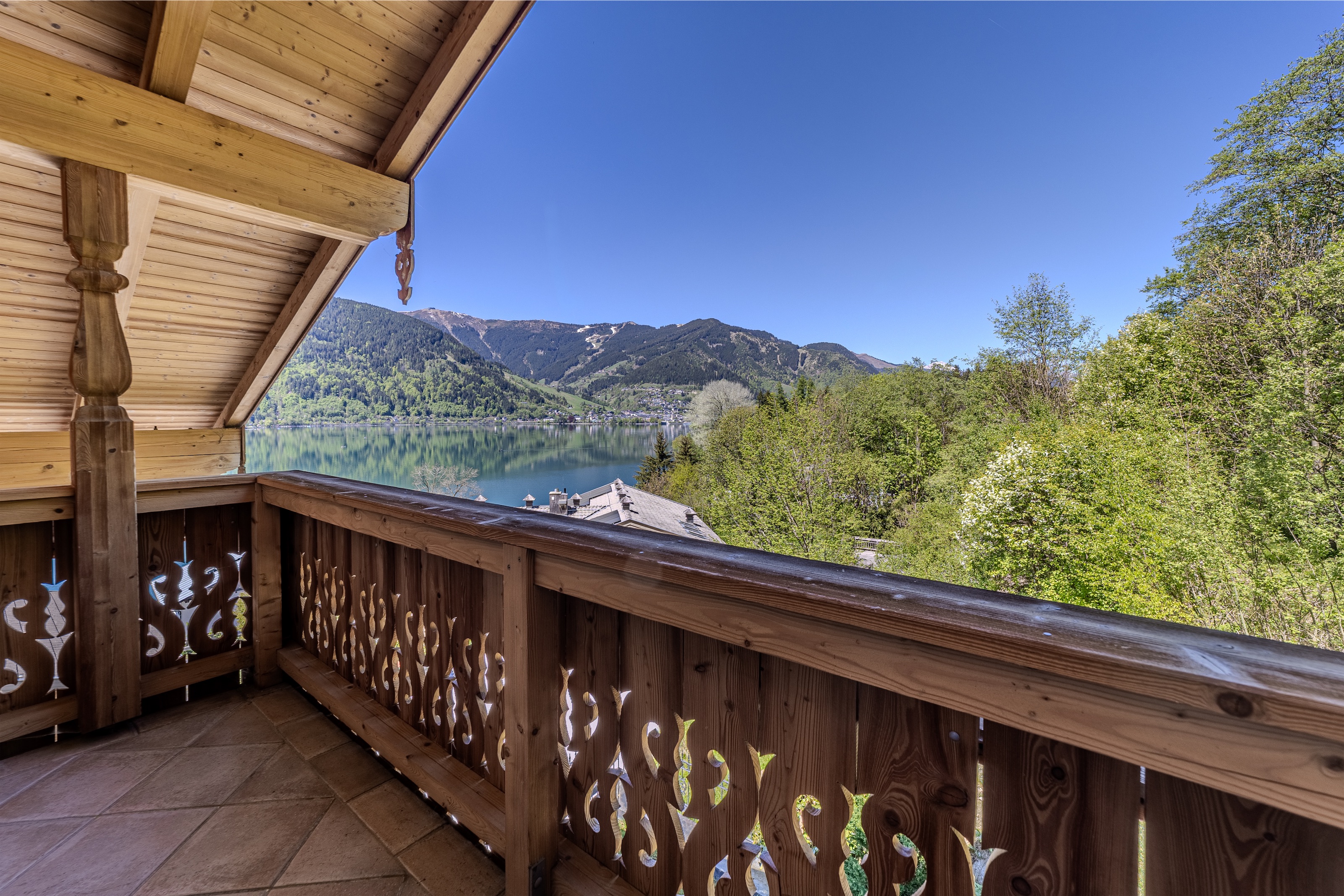 Chalet Heritage