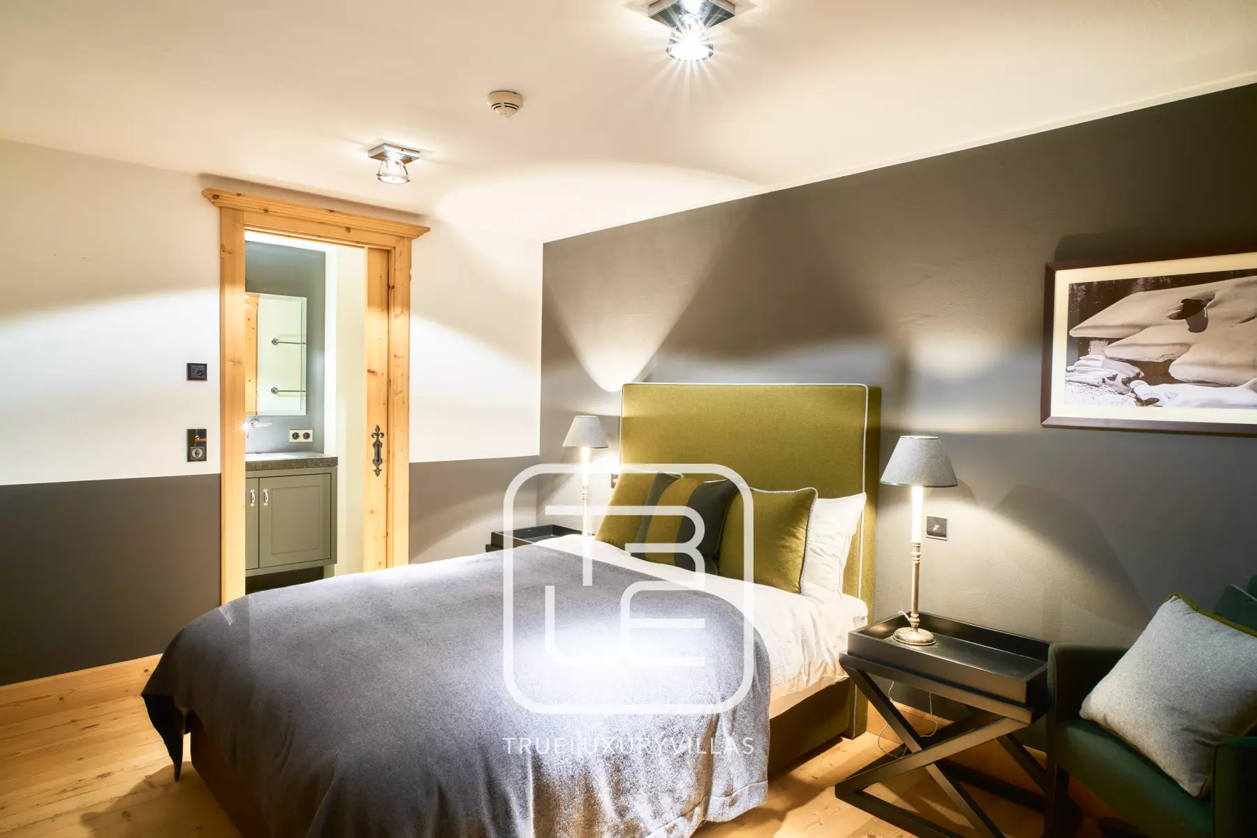 Schlafzimmer 7