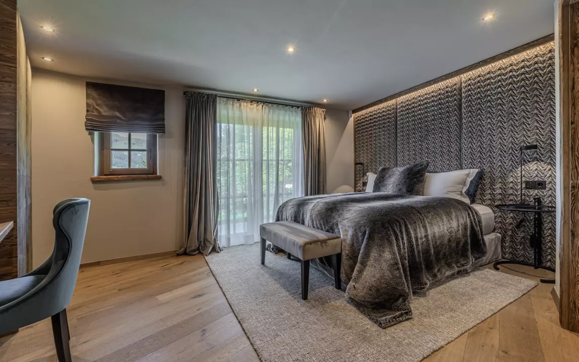 Schlafzimmer 4
