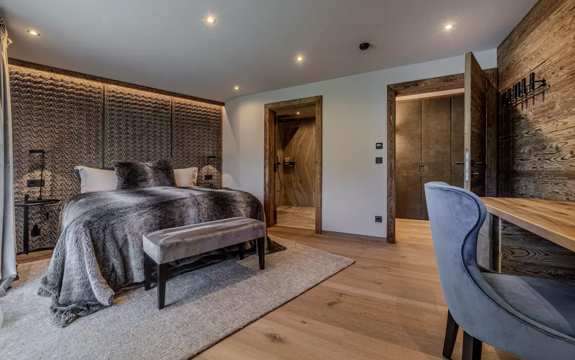 Schlafzimmer 4