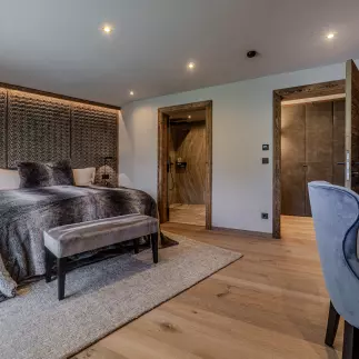 Schlafzimmer 4