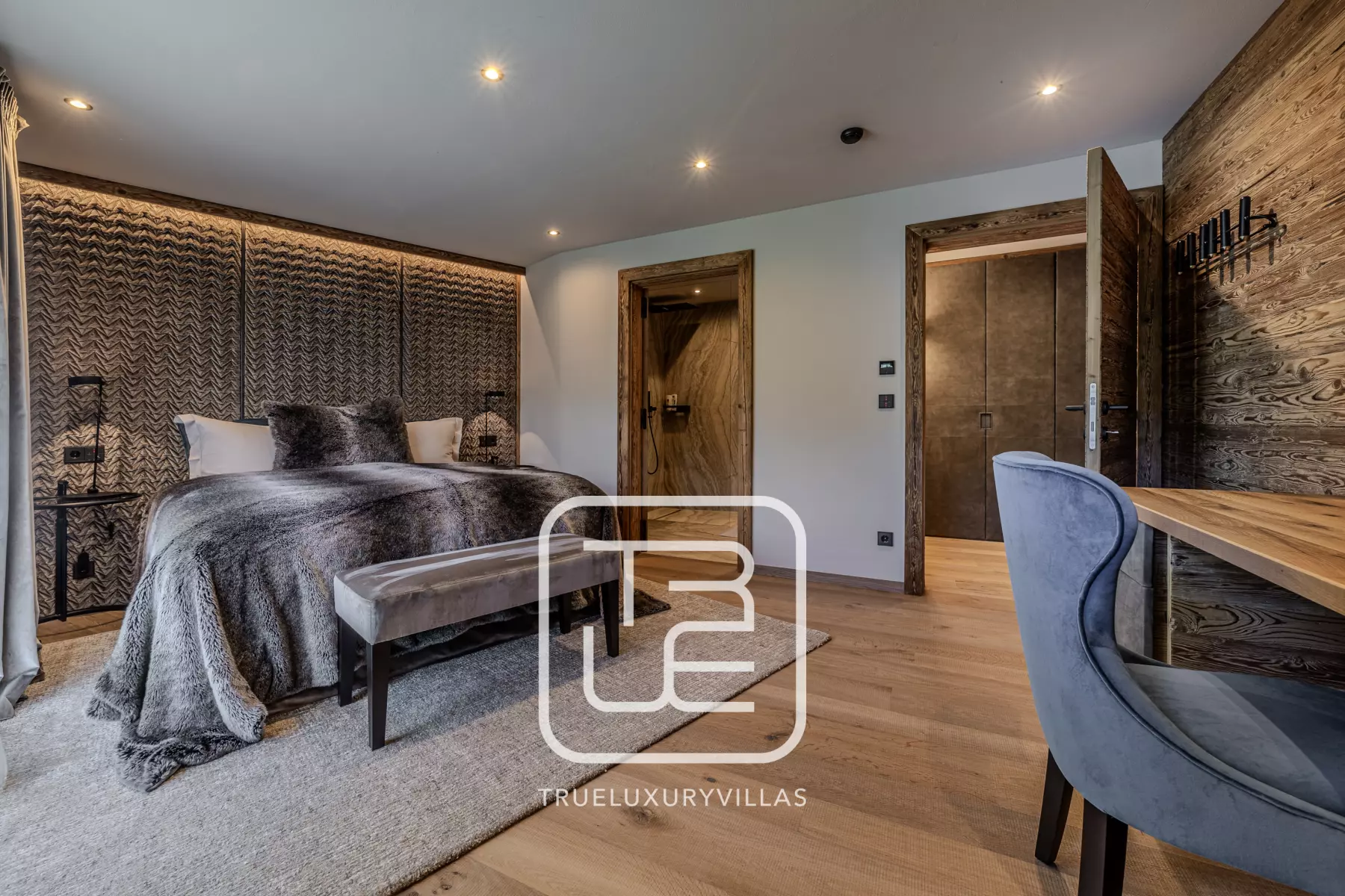 Schlafzimmer 4