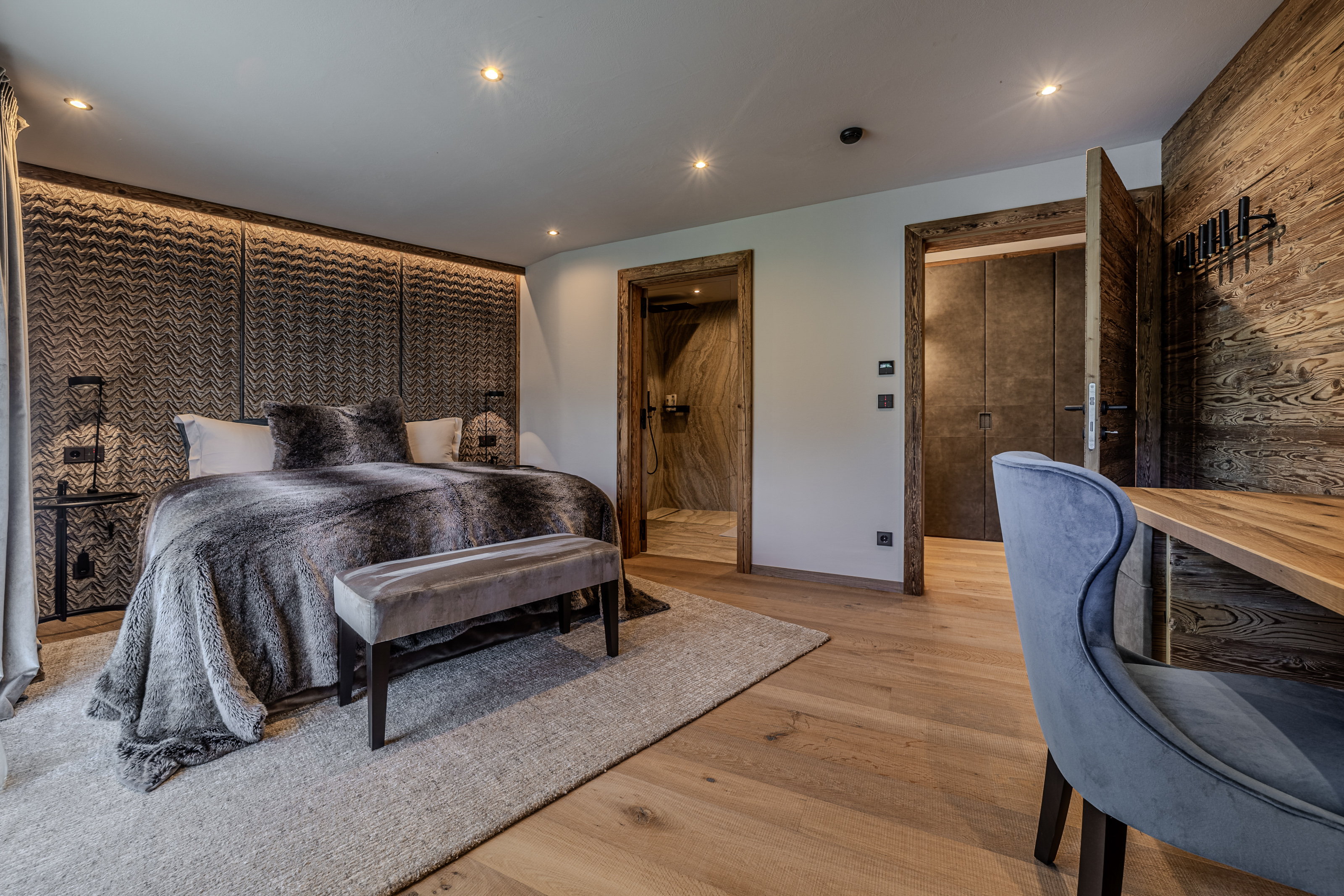 Schlafzimmer 4