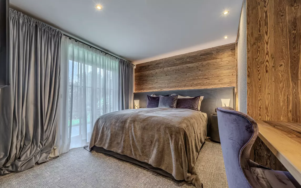 Schlafzimmer 5