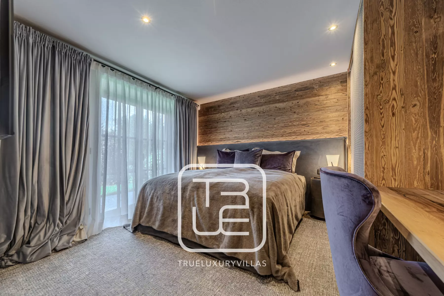 Schlafzimmer 5