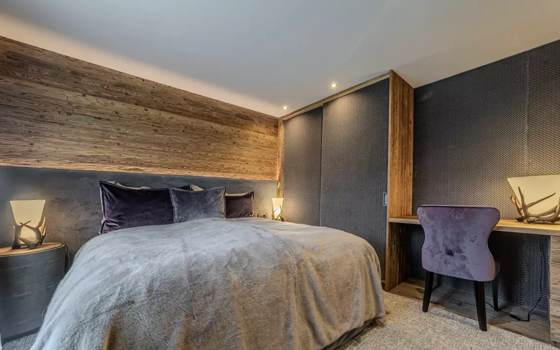 Schlafzimmer 5