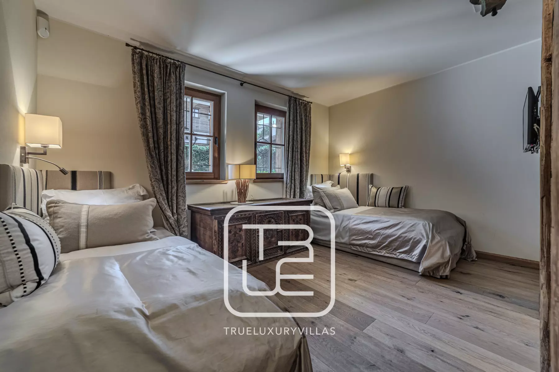 Schlafzimmer 4