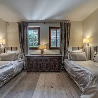 Schlafzimmer 4