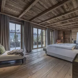 Schlafzimmer 1