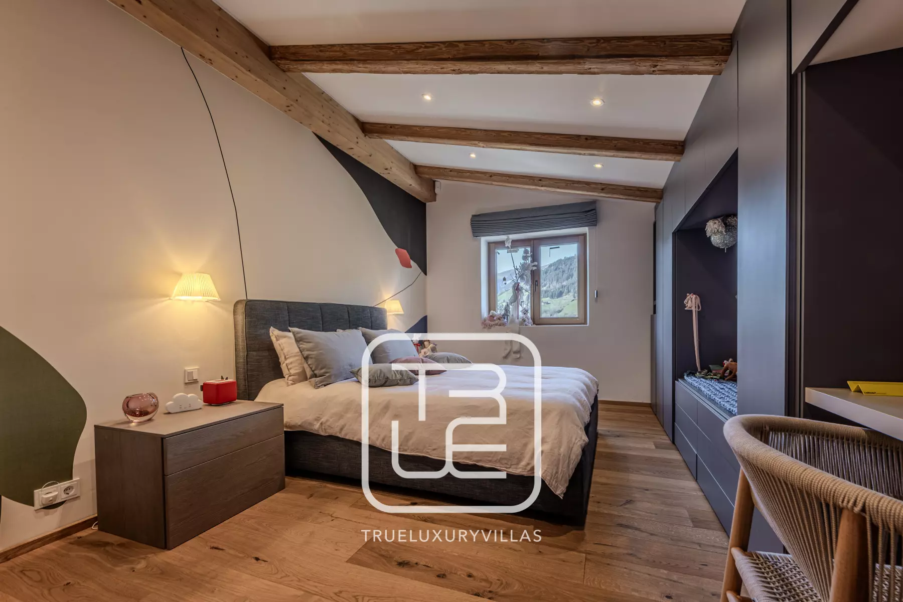Schlafzimmer 2