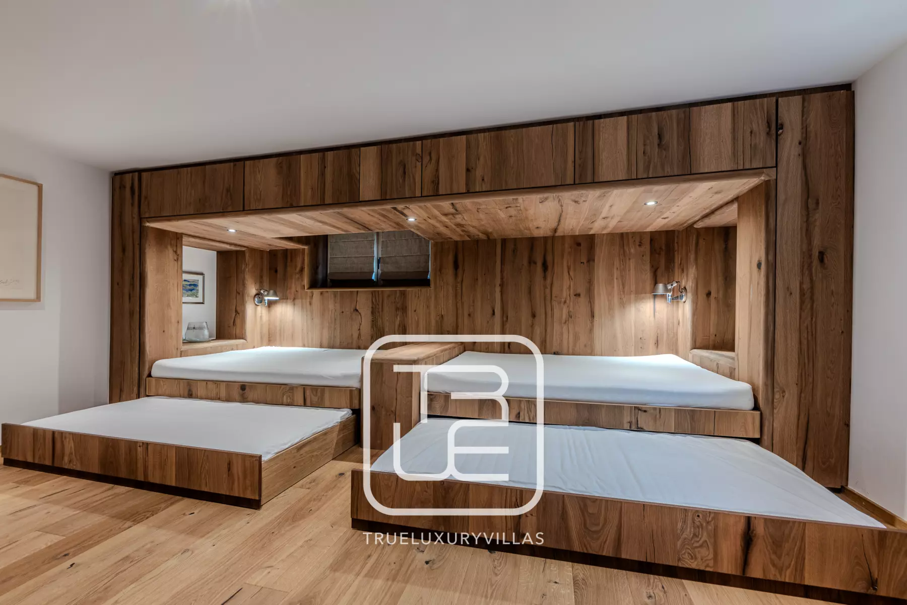 Schlafzimmer 6