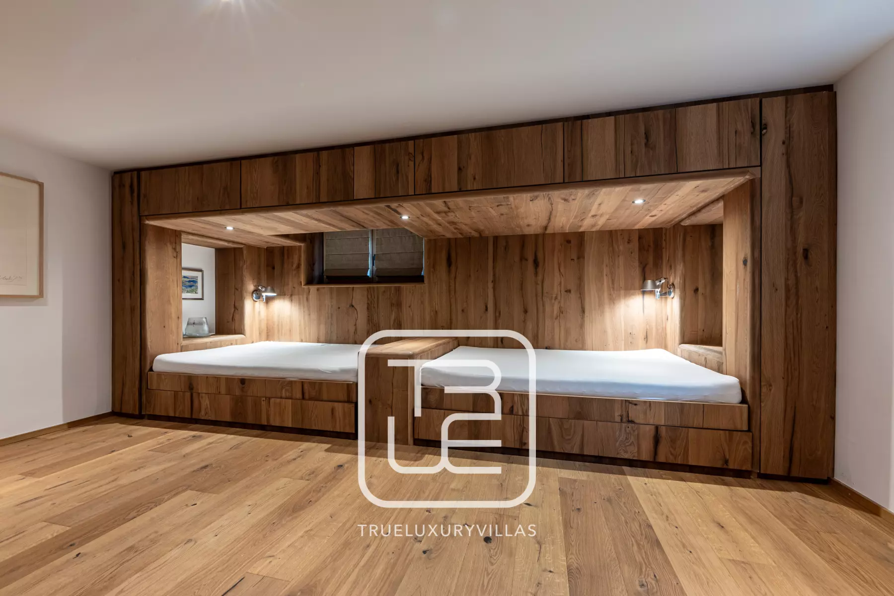 Schlafzimmer 6