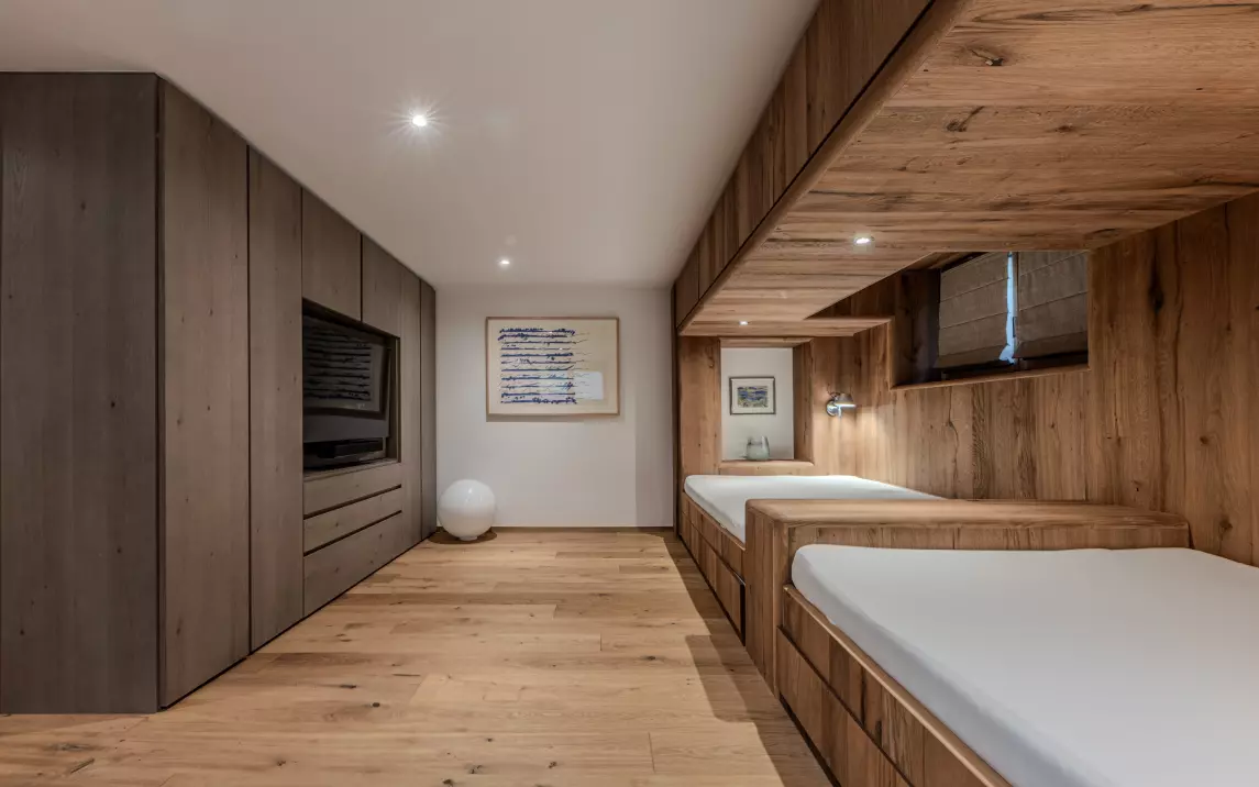 Schlafzimmer 6
