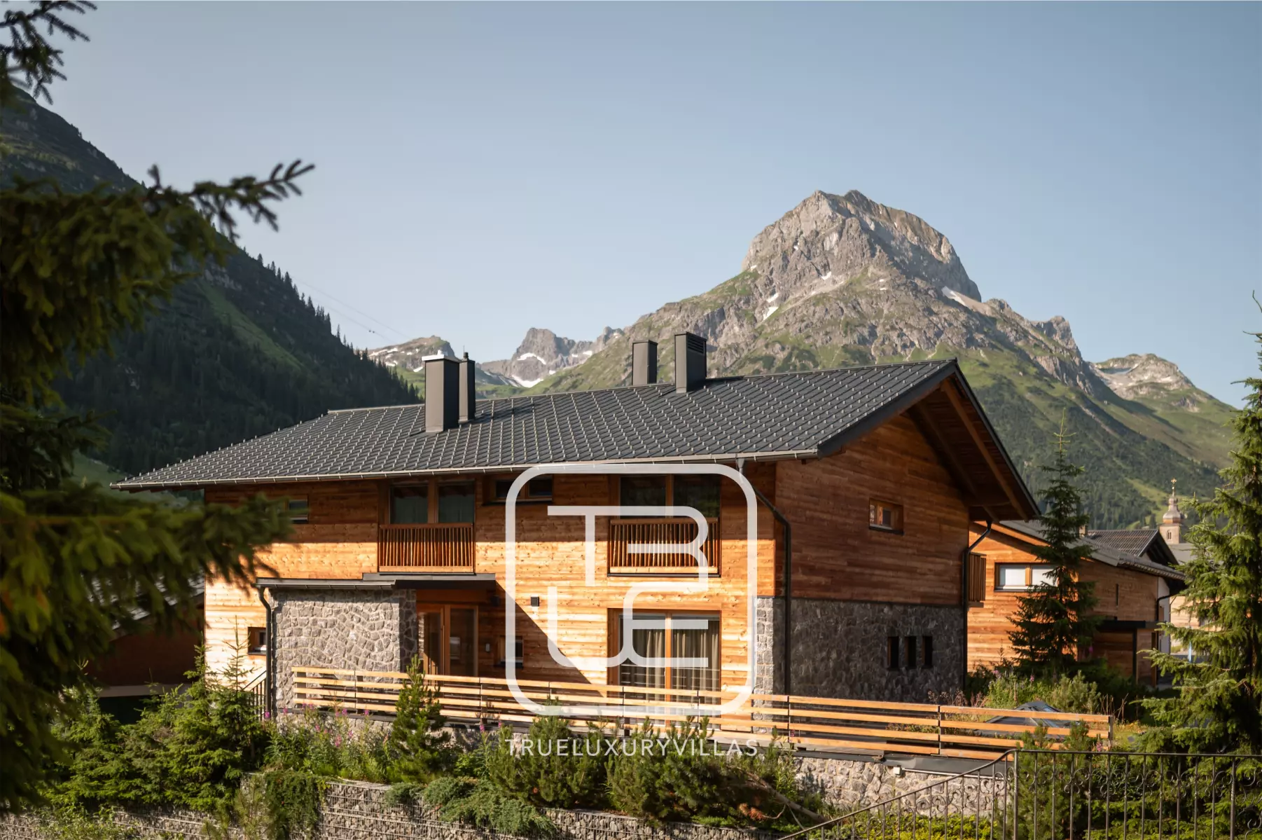 Chalet Comandor