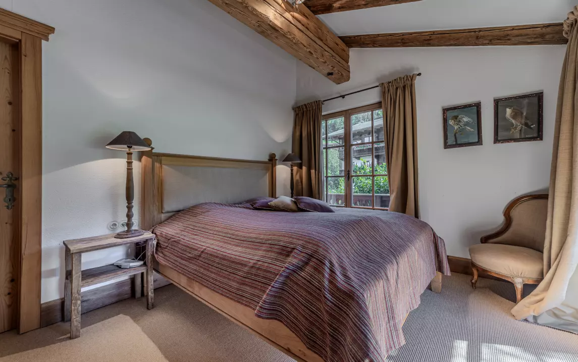 Schlafzimmer 4