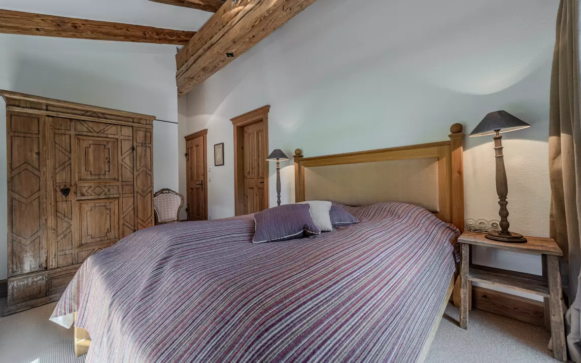 Schlafzimmer 4