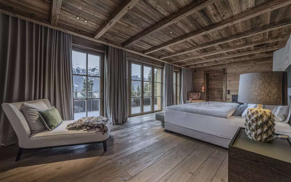 Schlafzimmer 1