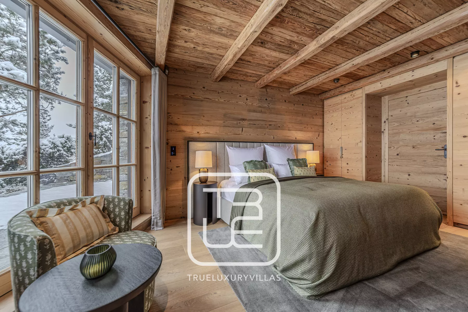 Schlafzimmer 9