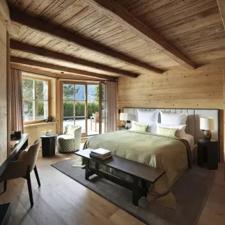 Schlafzimmer 9