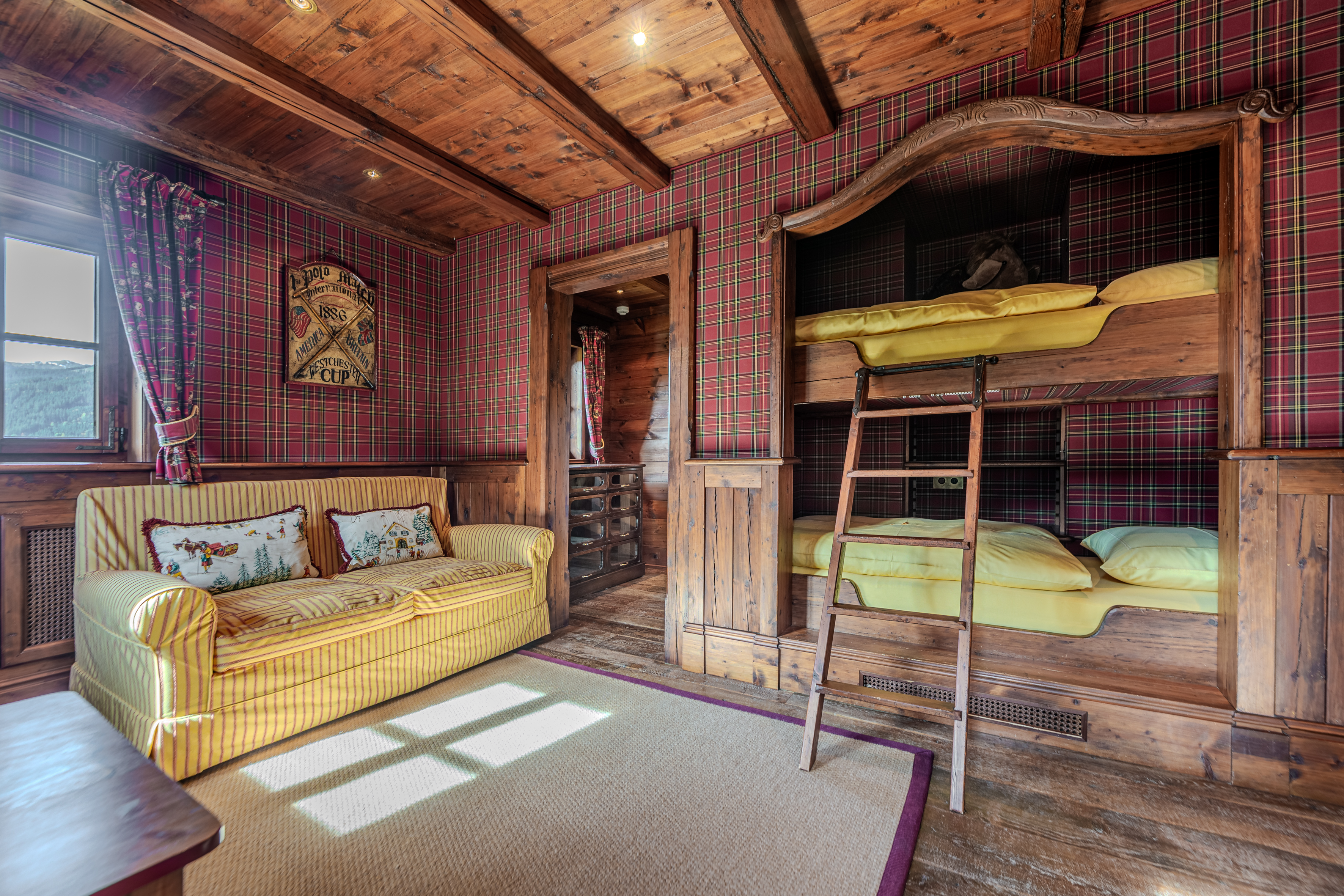 Schlafzimmer 4