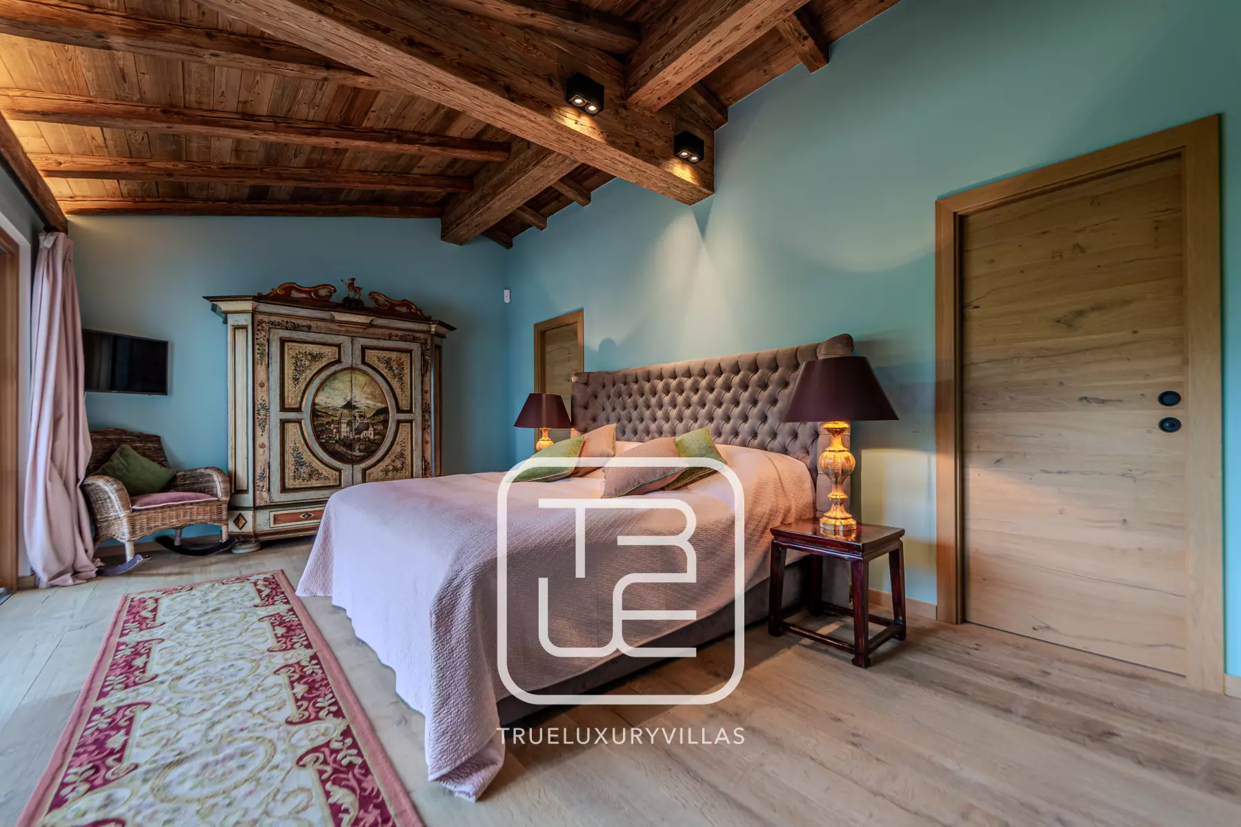 Schlafzimmer 5
