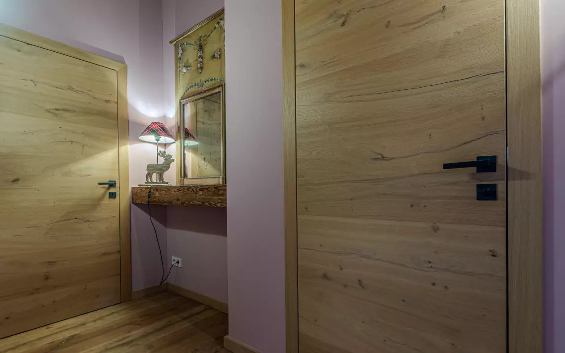 Schlafzimmer 6