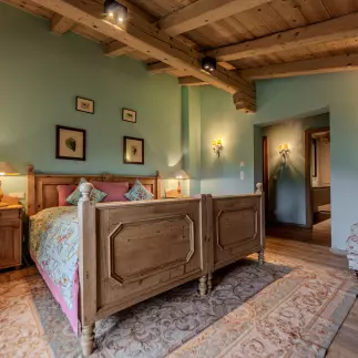 Schlafzimmer 6