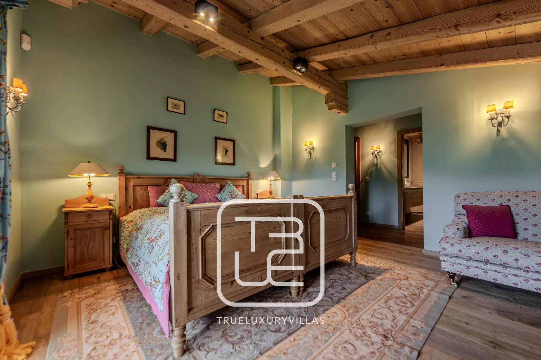 Schlafzimmer 6