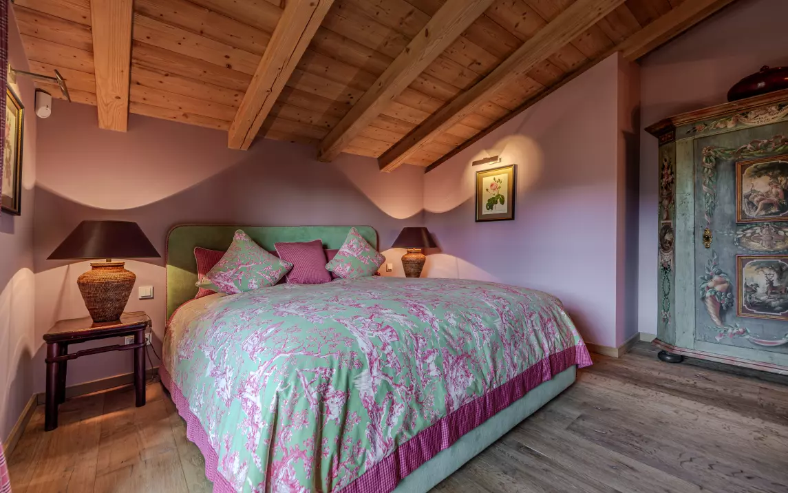 Schlafzimmer 7