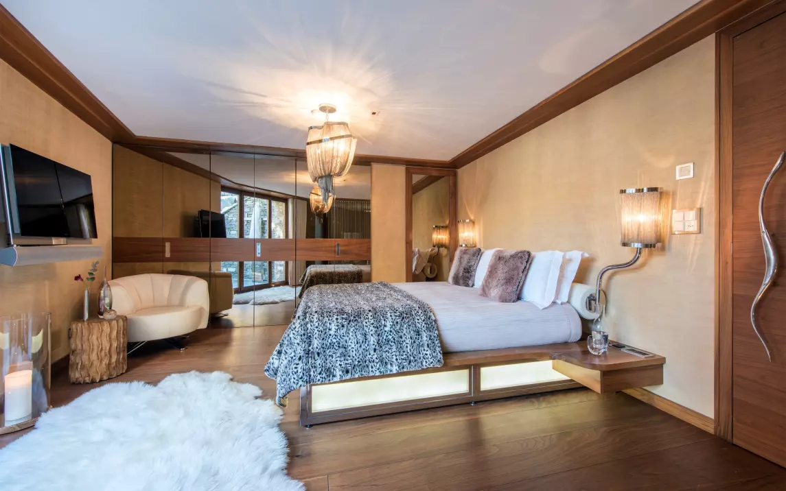 Schlafzimmer 4