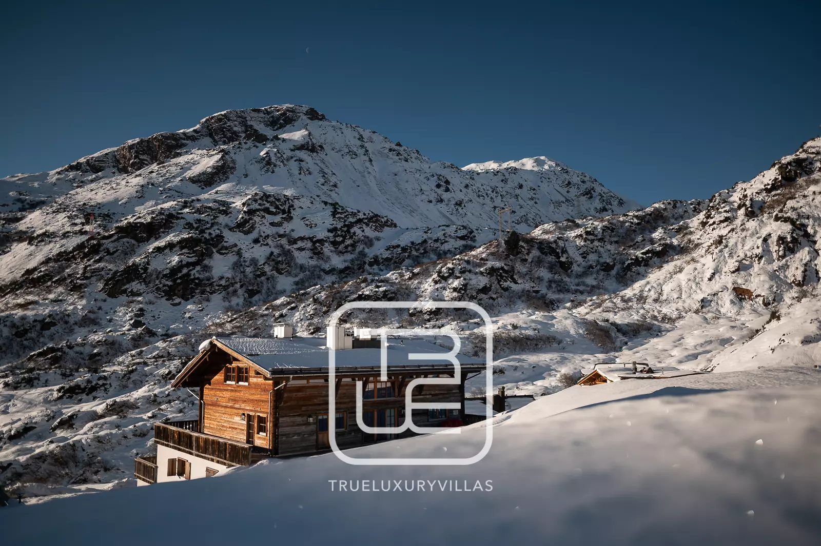 Mountain Apartment 2