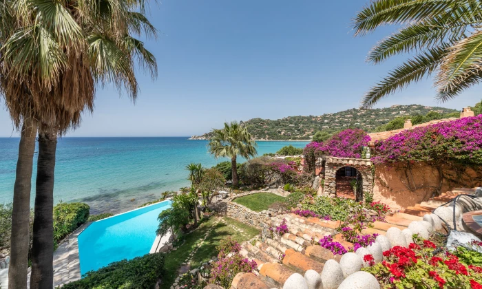 Villa Simius