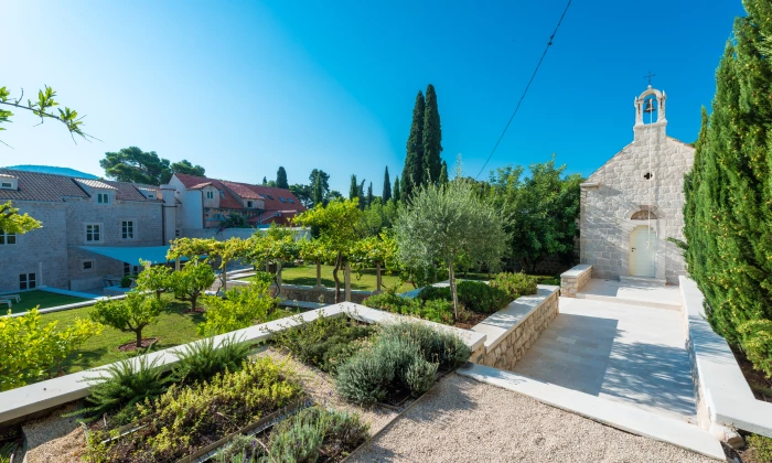 Villa Corina