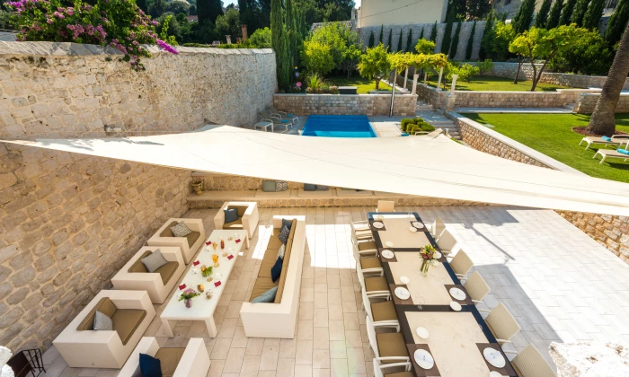 Villa Corina
