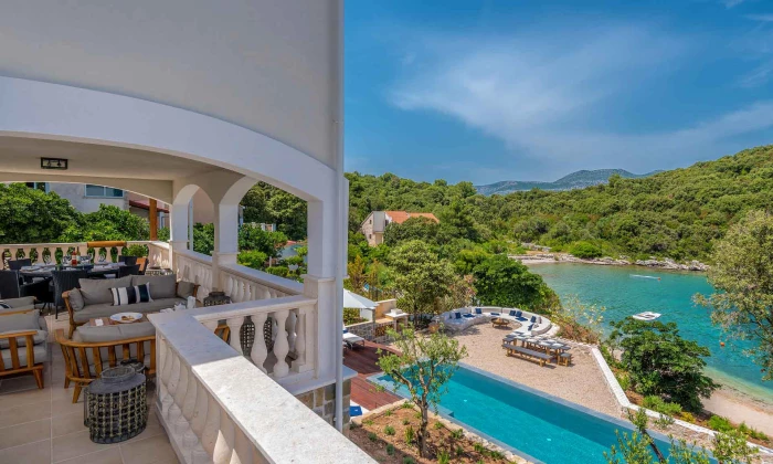 Villa Elvira