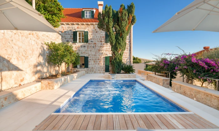 Villa Faith