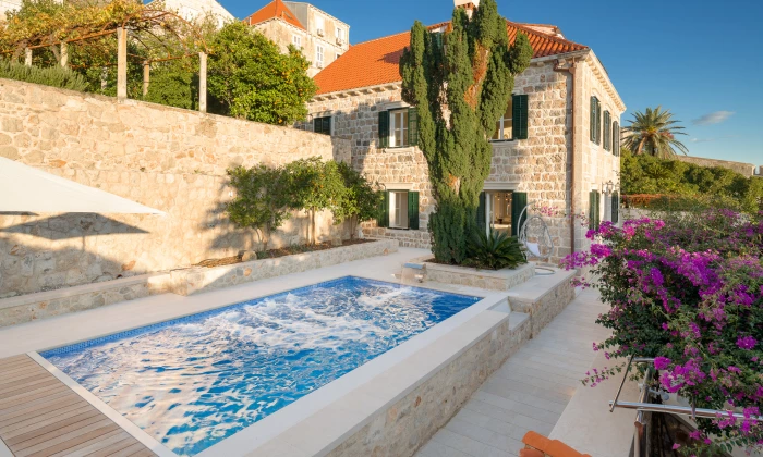 Villa Faith
