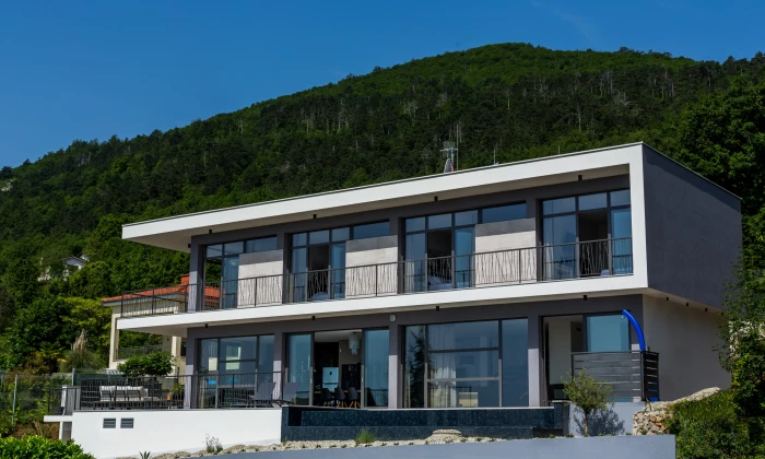 Villa Astro